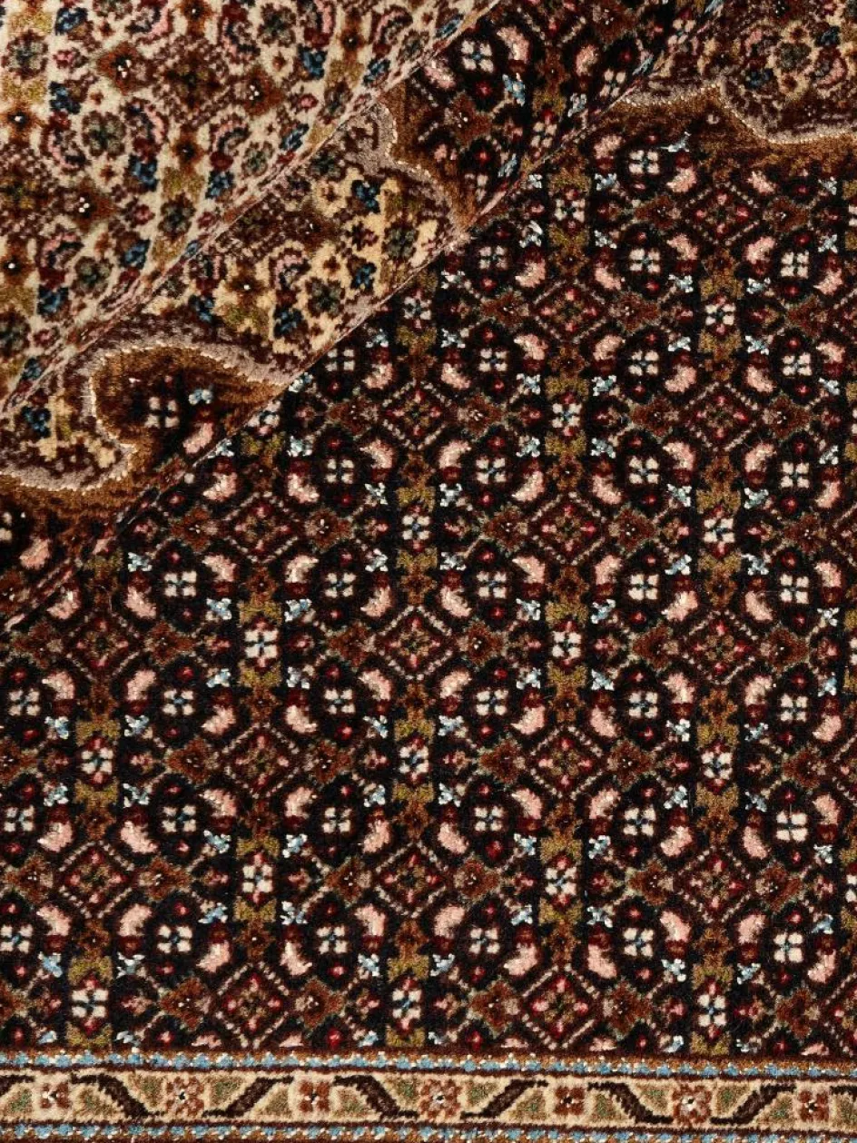 Kibek Täbriz 50 Raj