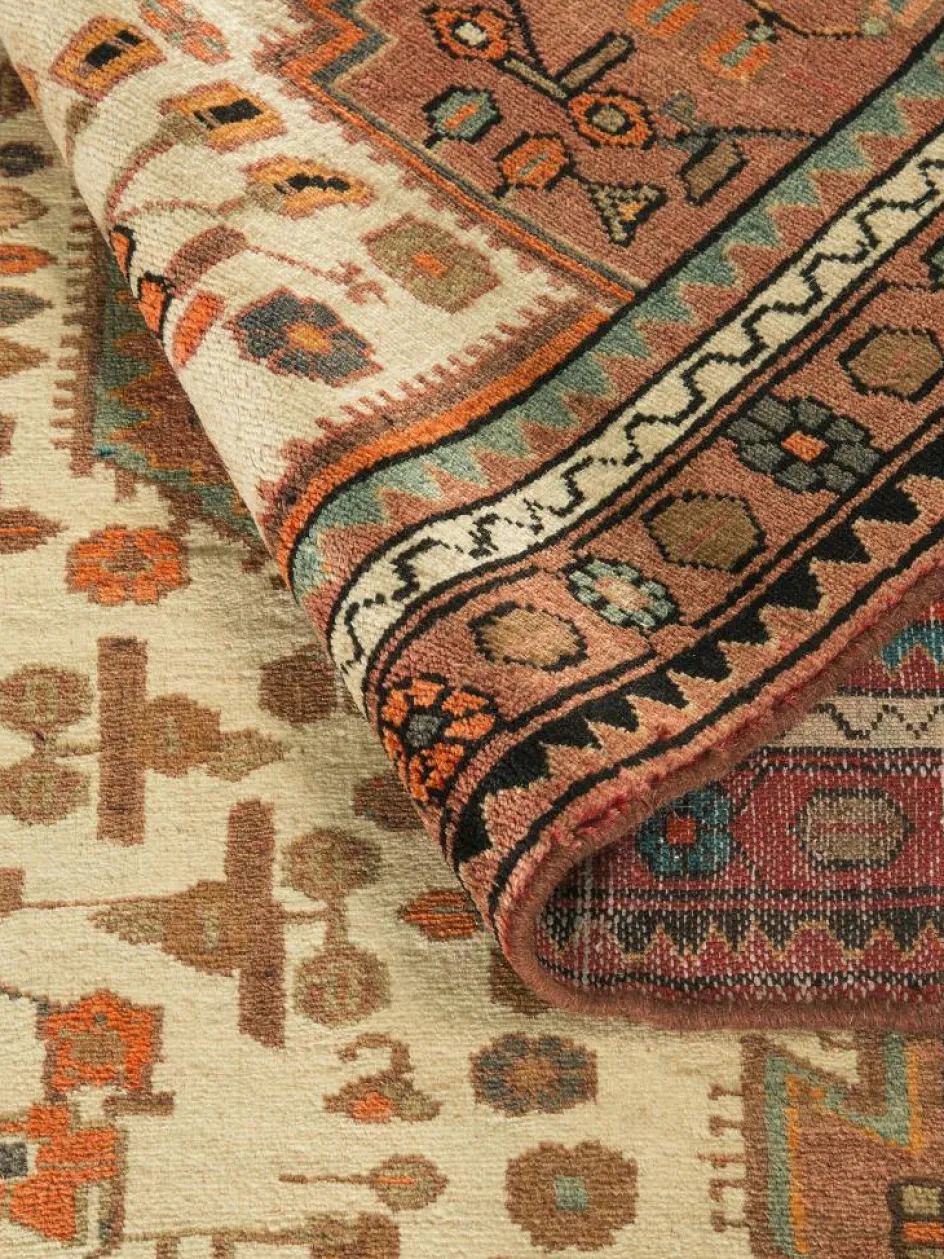 Kibek Tuiserkan Hamadan