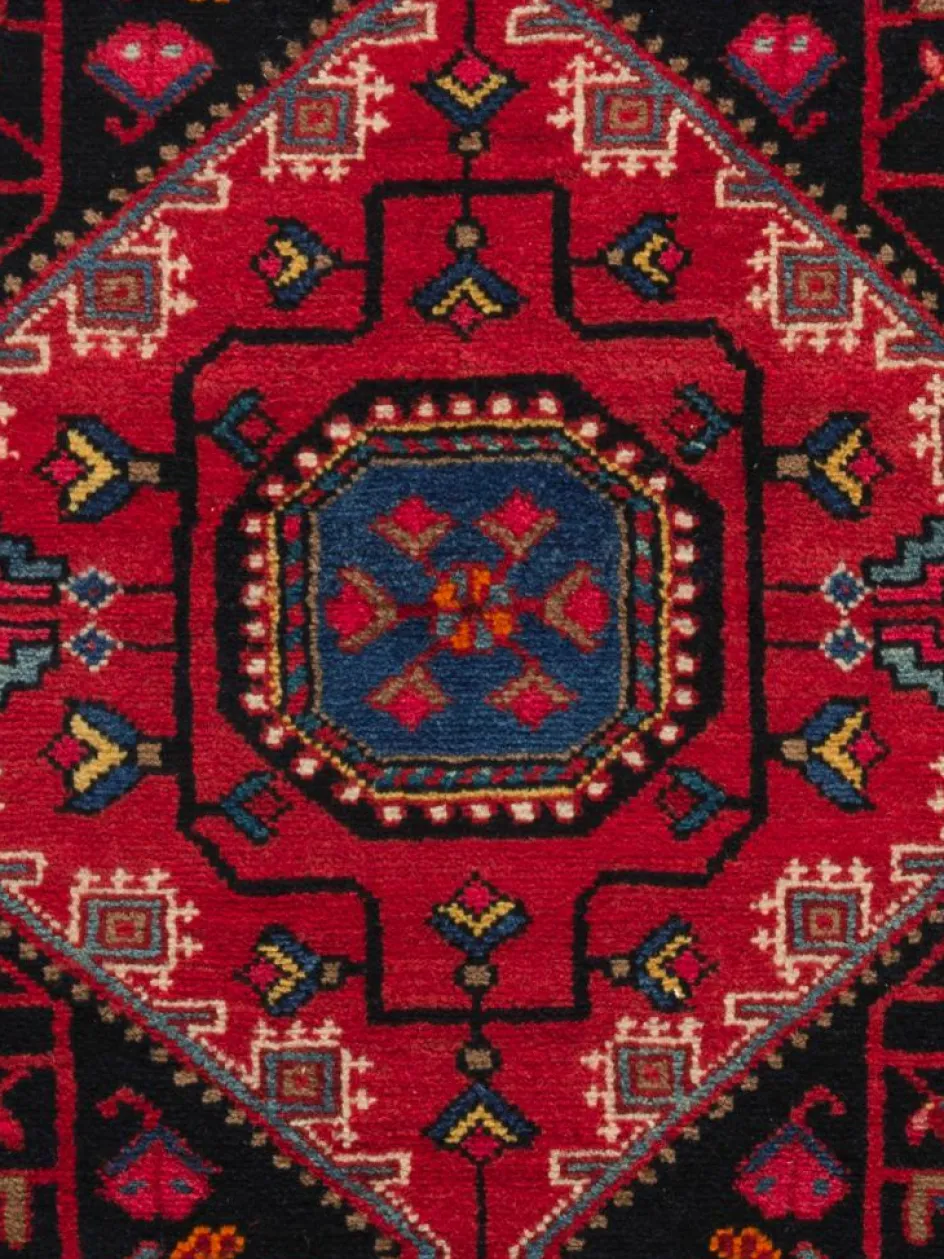 Kibek Tuiserkan Hamadan