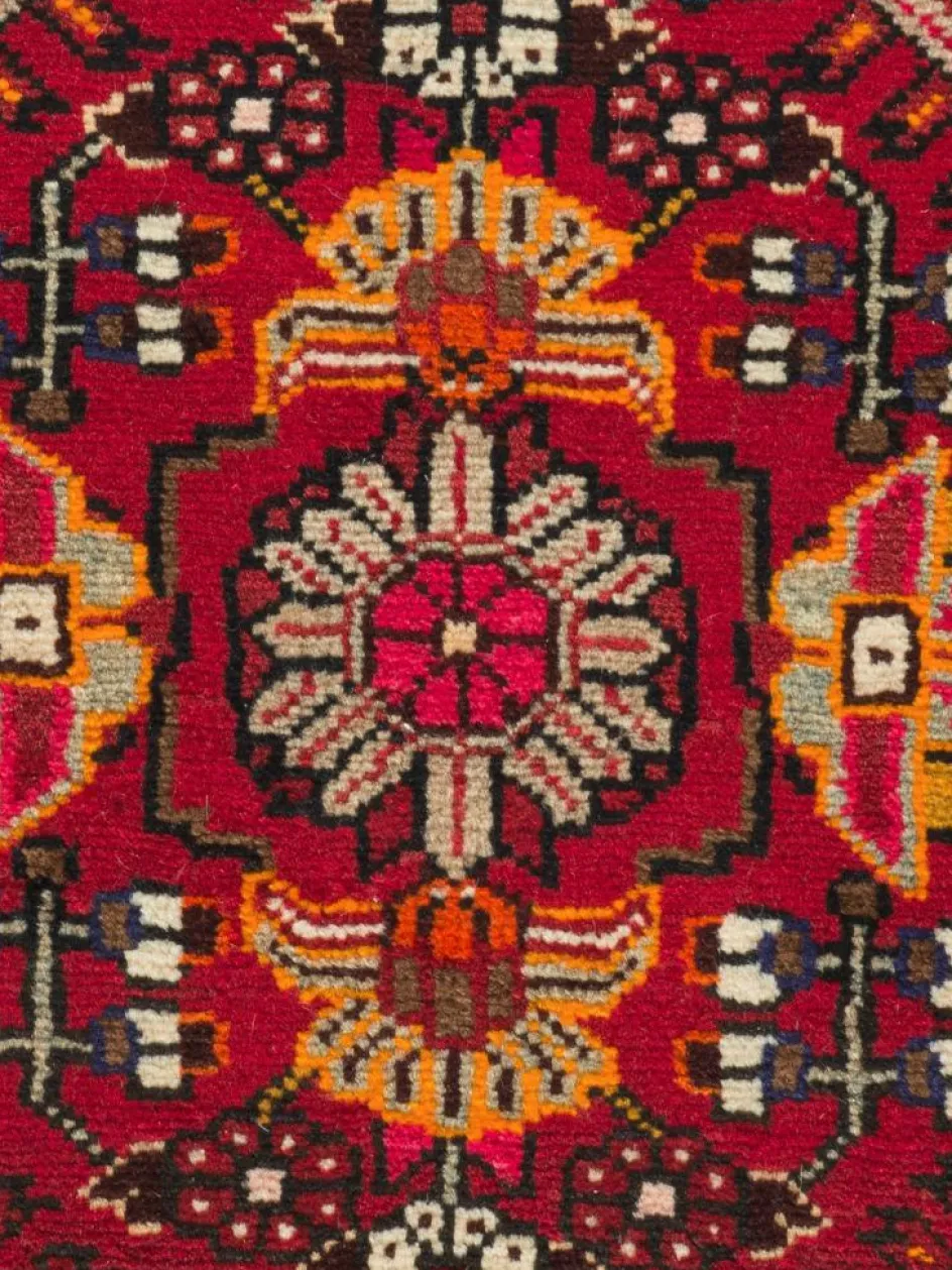 Kibek Tuiserkan Hamadan